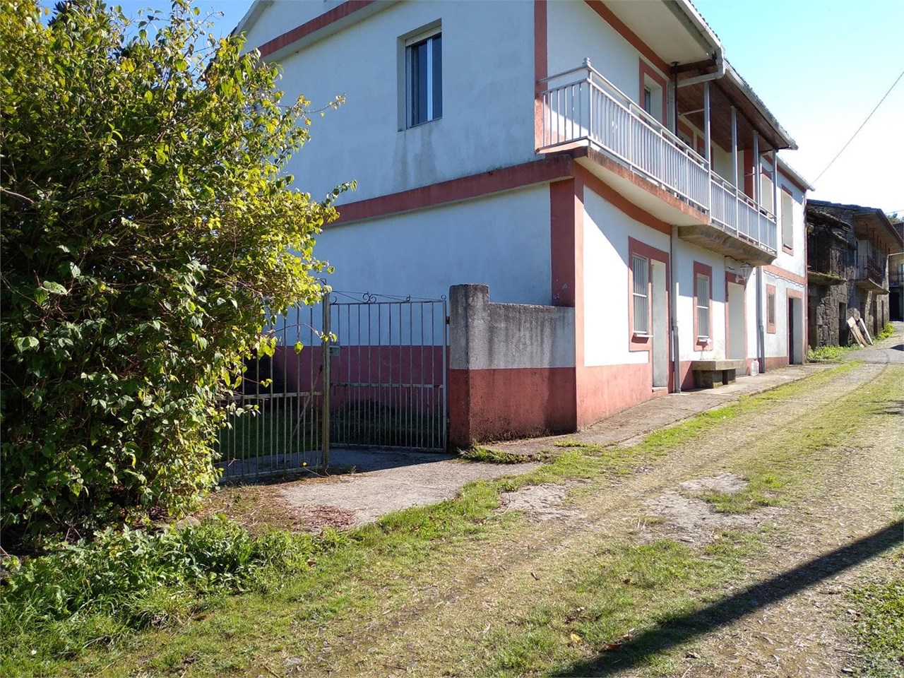 Foto 1 casa  en  Bugarin   a  30  KM de Pontevedra
