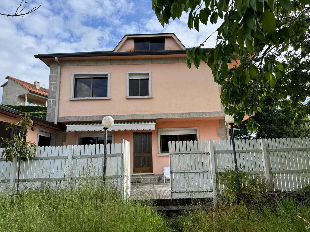 Foto 2 CHALET   EN  POIO 