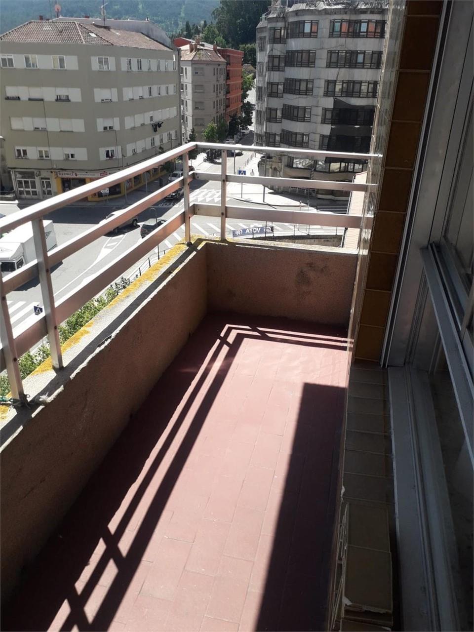 Foto 1 piso   exterior    en la  zona ESCUELA   NAVAL   